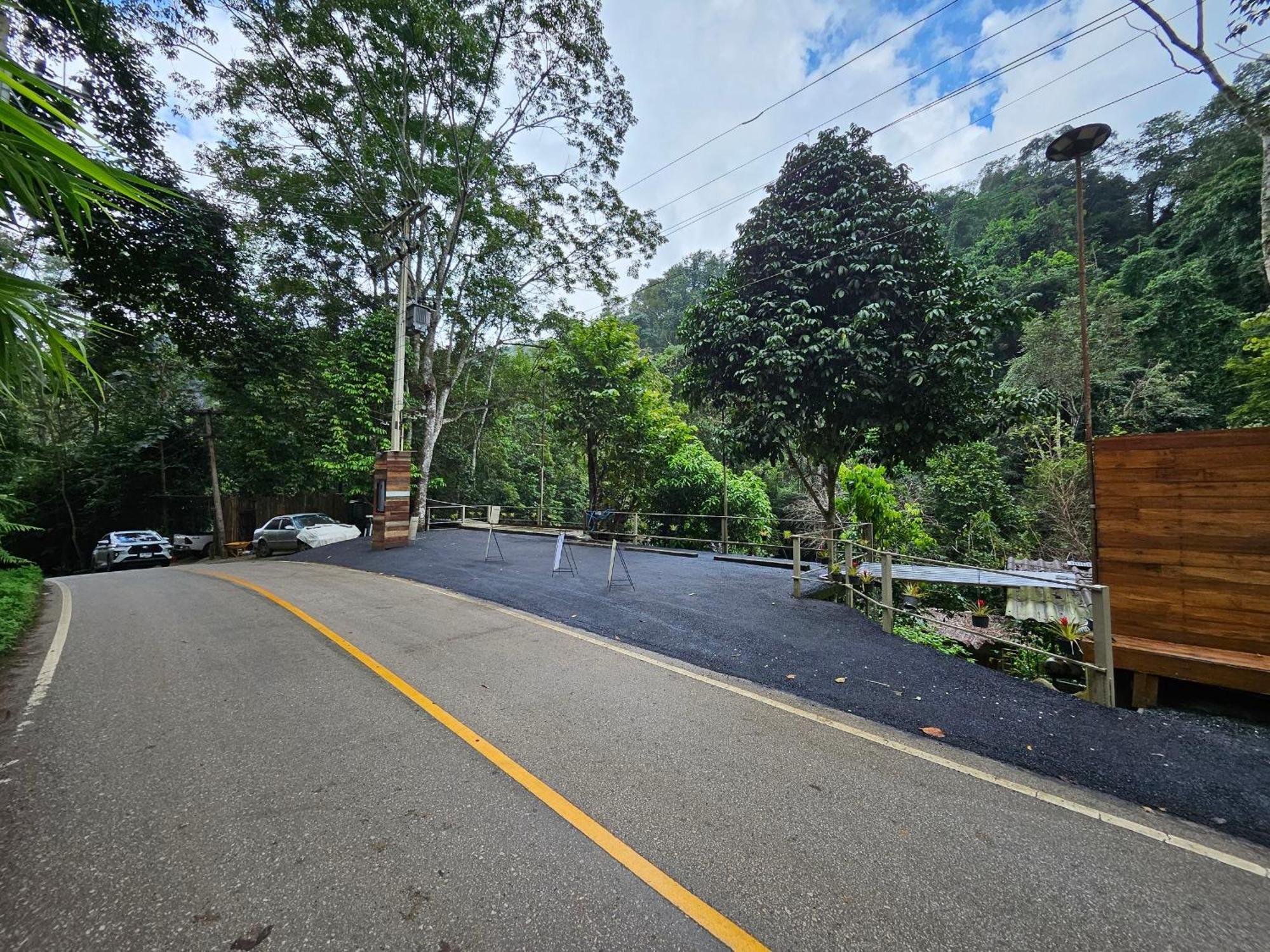 Woo Ma Ca Moo Villa Chiang Mai Buitenkant foto